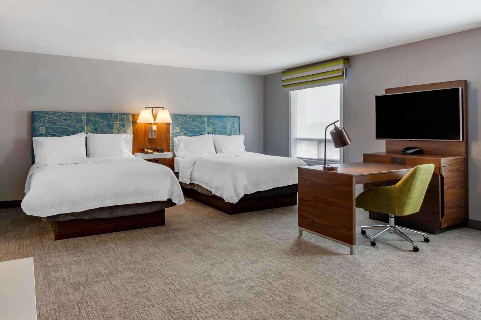 Hampton Inn & Suites Edmonton/West Ngoại thất bức ảnh