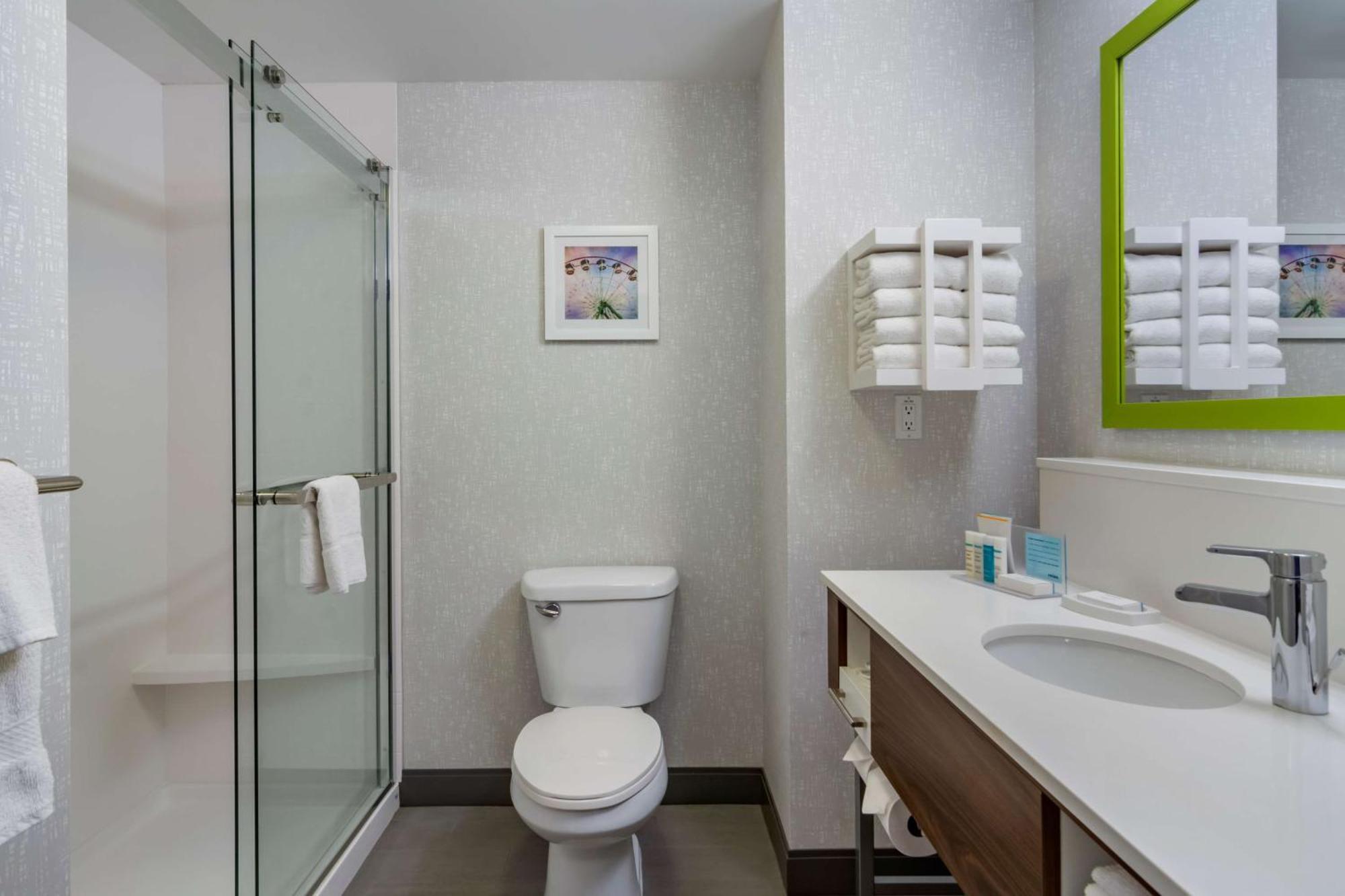Hampton Inn & Suites Edmonton/West Ngoại thất bức ảnh