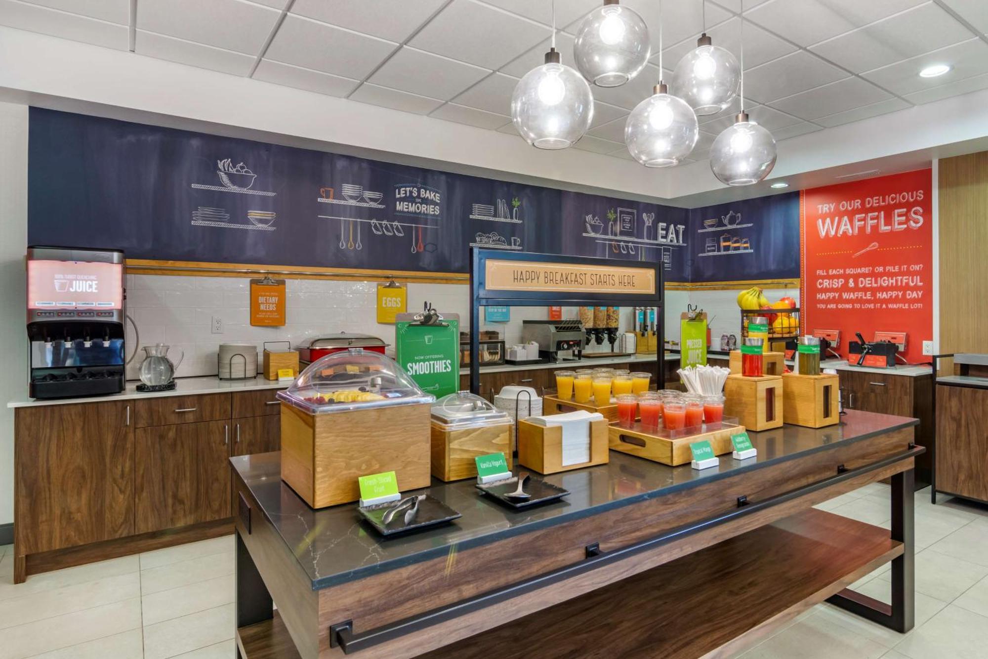 Hampton Inn & Suites Edmonton/West Ngoại thất bức ảnh